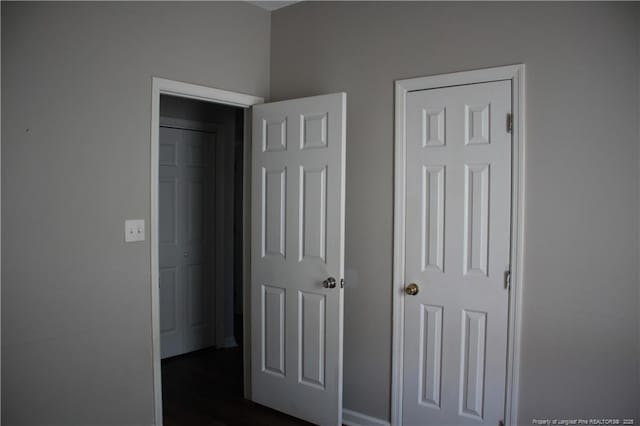 unfurnished bedroom featuring a closet