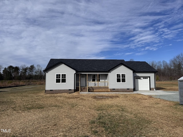 view of front of home featuring a porch, a garage, driveway, crawl space, and a front lawn