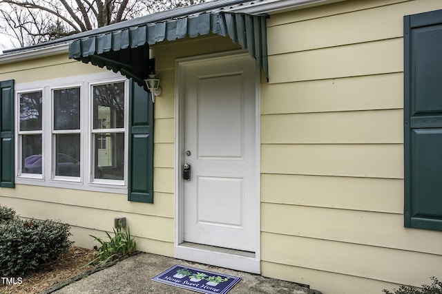 view of entrance to property