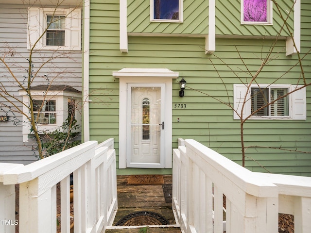 view of entrance to property