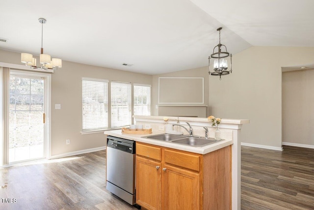 kitchen with visible vents, a sink, stainless steel dishwasher, an inviting chandelier, and lofted ceiling