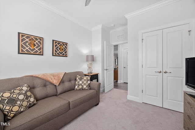 living room with light carpet, baseboards, visible vents, and crown molding