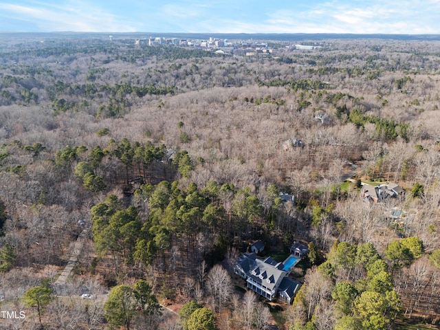 bird's eye view with a view of trees