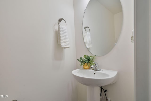 131 Wildflower Cir, Clayton, NC 27520 - view of bathroom