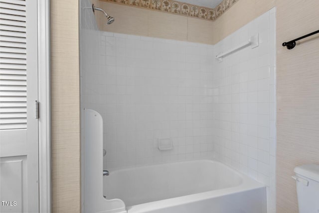 full bath with shower / bathing tub combination and toilet