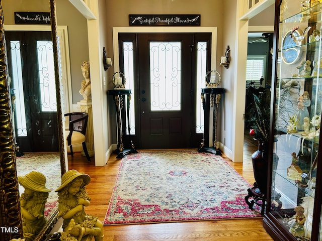 5204 Sandbridge Rd, Bailey, NC 27807 - foyer featuring wood finished floors and baseboards