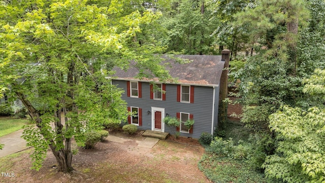 view of colonial inspired home