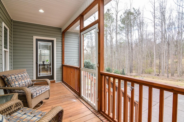 sunroom / solarium with a healthy amount of sunlight