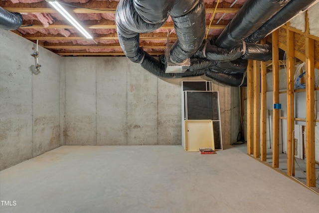 view of unfinished basement