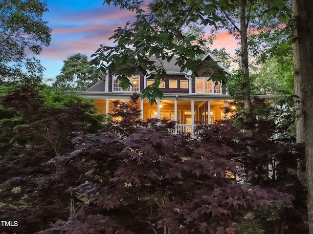 view of front of house with covered porch