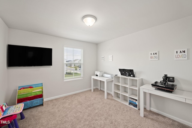 office area featuring carpet floors and baseboards