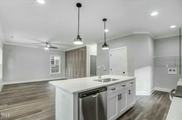 kitchen featuring ornamental molding, dishwasher, a sink, and dark wood-style floors