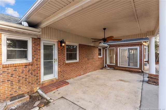 view of patio with a ceiling fan