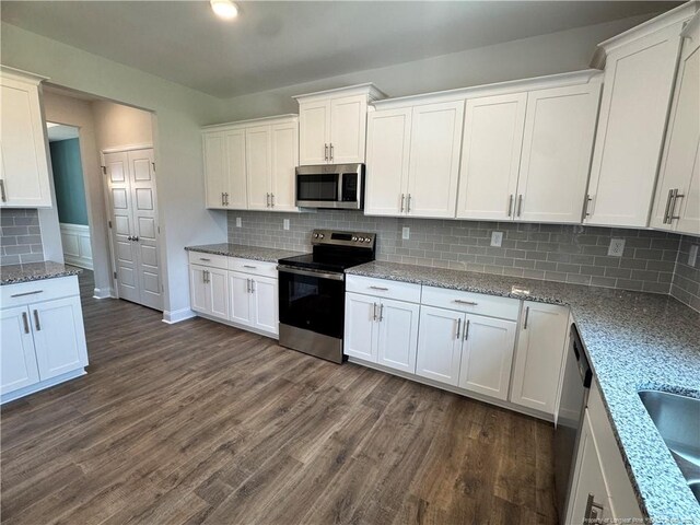 406 Lyman Dr, Fayetteville, NC 28312 - photo 6