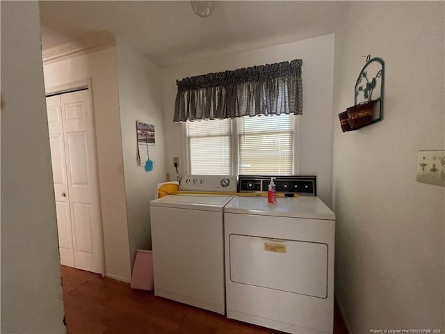 107 Oakmont Dr, Clinton, NC 28328 - laundry area featuring separate washer and dryer