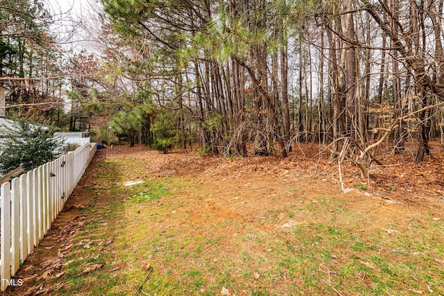 view of yard featuring fence