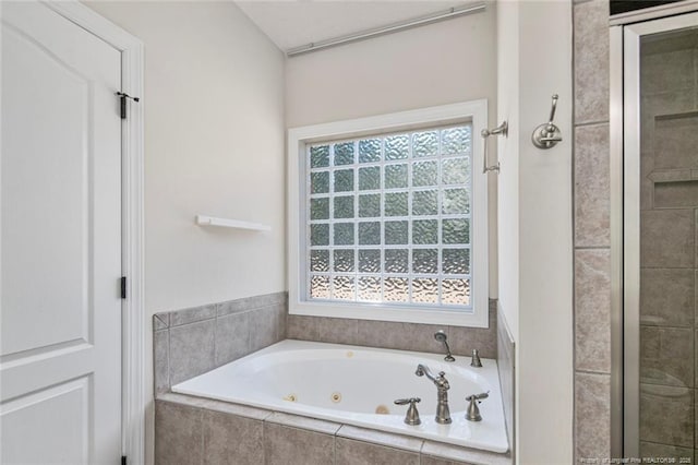 4305 Sanderosa Rd, Fayetteville, NC 28312 - full bathroom with a tub with jets