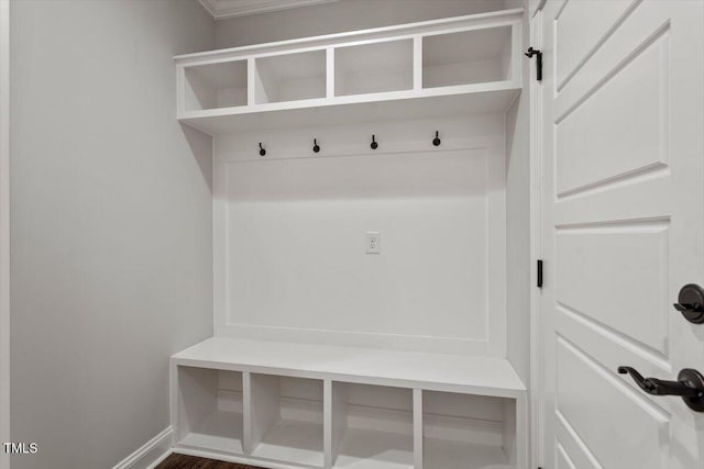 mudroom featuring baseboards