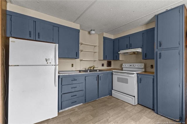 kitchen featuring blue cabinetry, light wood-style flooring, a sink, white appliances, and under cabinet range hood