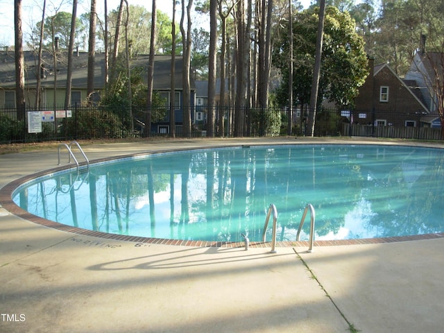 pool with fence