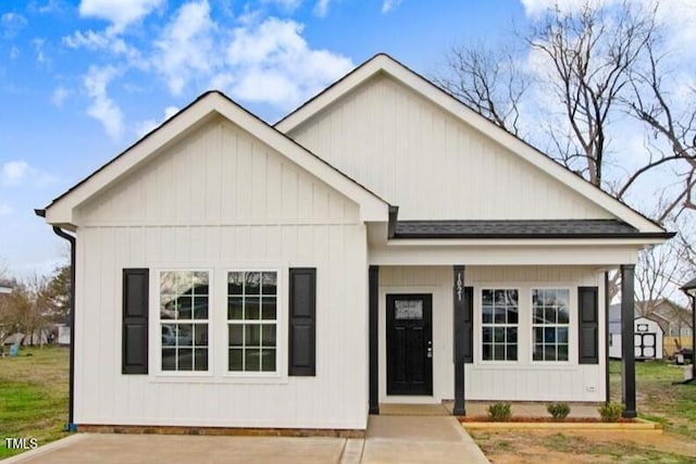 1021 E Edgerton St, Dunn, NC 28334 - modern inspired farmhouse featuring a shingled roof