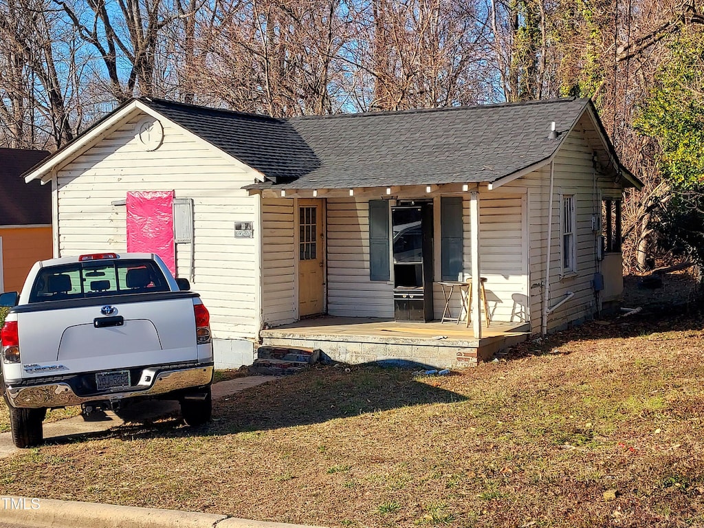 816 Moore St, Reidsville, NC 27320 - photo 1