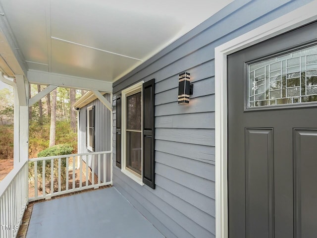 view of patio / terrace with a porch