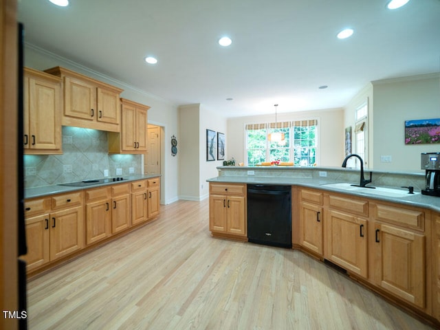 kitchen featuring black appliances, light wood-type flooring, decorative backsplash, recessed lighting, and crown molding
