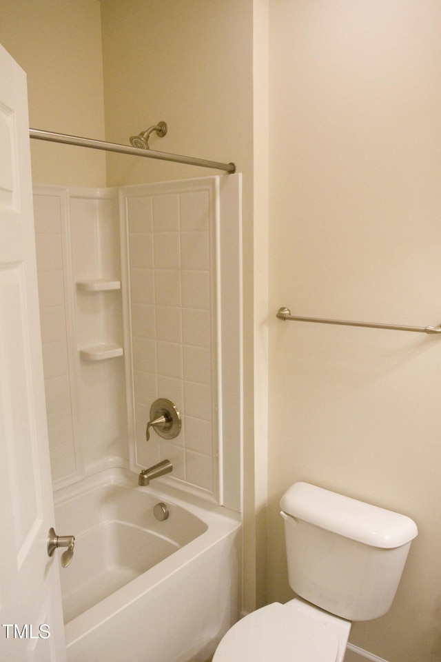 full bath with toilet and shower / washtub combination