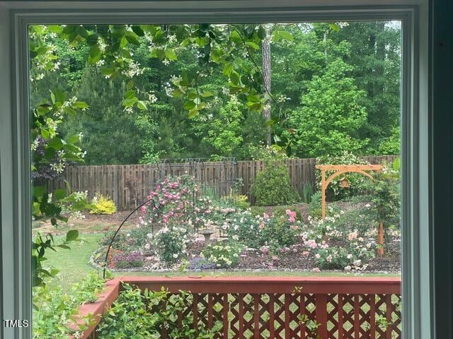 view of yard with fence