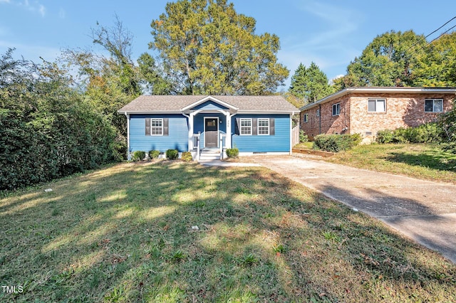 single story home with a front yard and crawl space