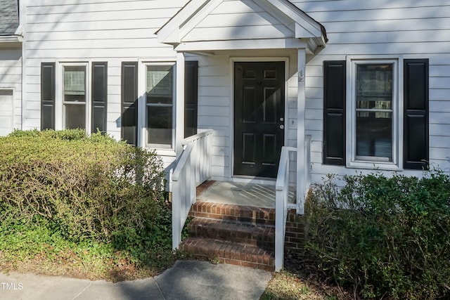 view of property entrance