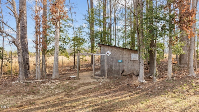 exterior space with an outbuilding and exterior structure