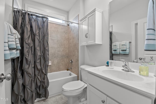 full bathroom featuring vanity, toilet, and shower / bath combo