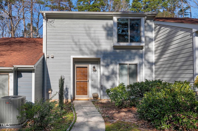 view of front of property with central AC