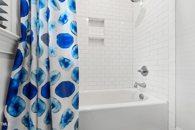 3337 Cheswick Dr, Raleigh, NC 27609 - bathroom featuring shower / tub combo