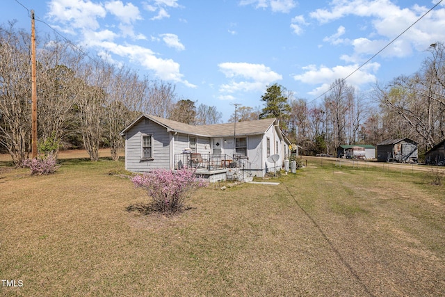 7534 Overhills Rd, Spring Lake, NC 28390 - photo 5