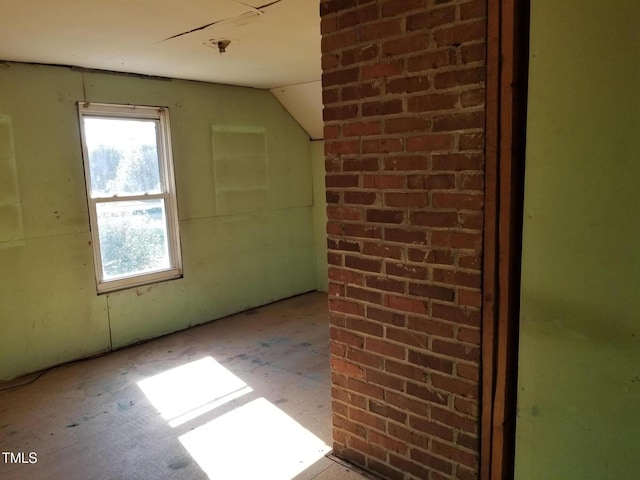 bonus room with vaulted ceiling