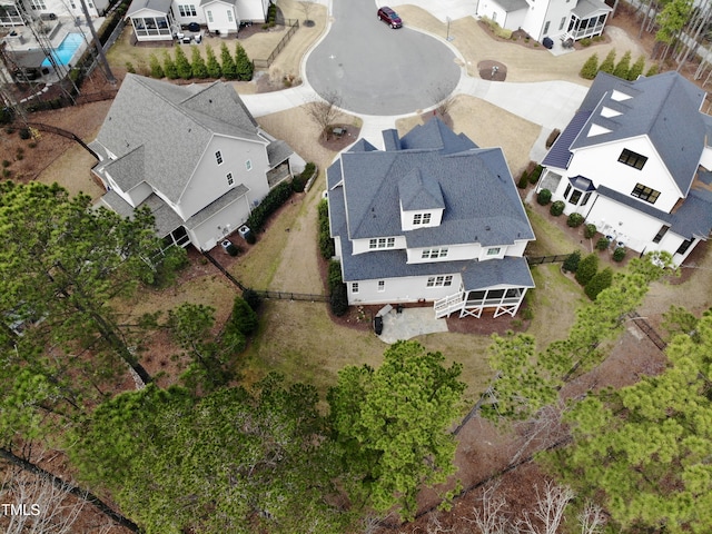 drone / aerial view featuring a residential view