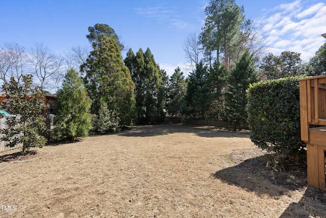 view of yard featuring fence