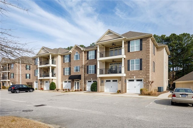 Listing photo 3 for 810 Astron Ln Unit 102, Fayetteville NC 28314