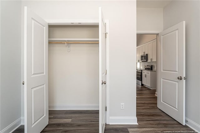 5814 James Allen Ln, Stedman, NC 28391 - view of closet