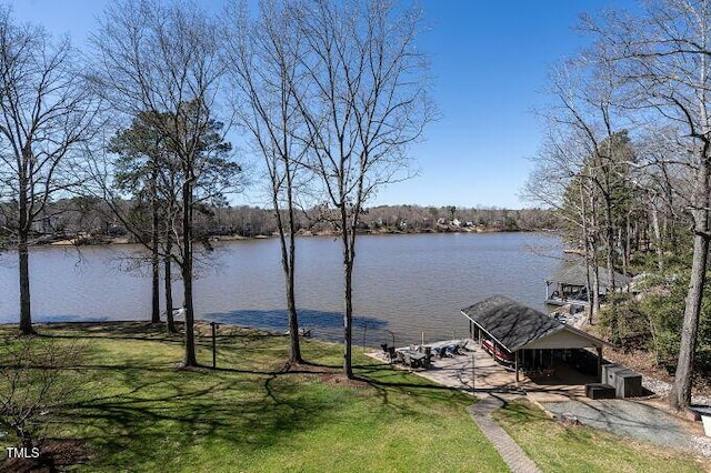 view of water feature with a boat dock