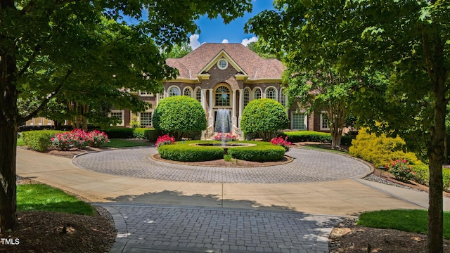 2421 Acanthus Dr, Wake Forest, NC 27587 - colonial home featuring curved driveway