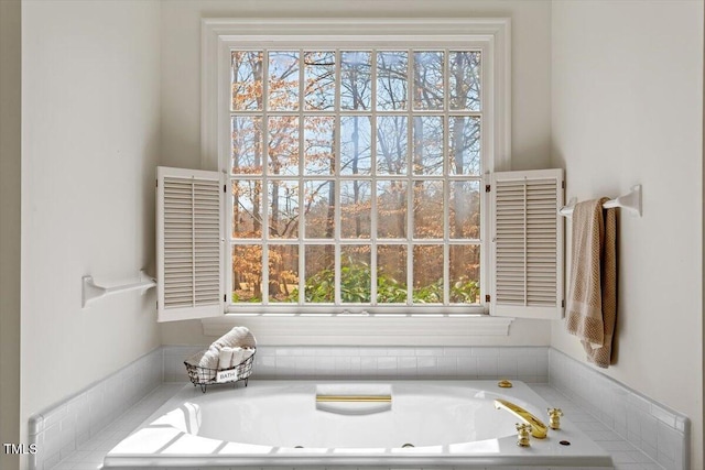 full bathroom featuring a bath