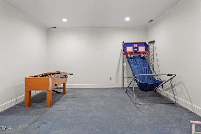 recreation room featuring crown molding, recessed lighting, carpet, and baseboards