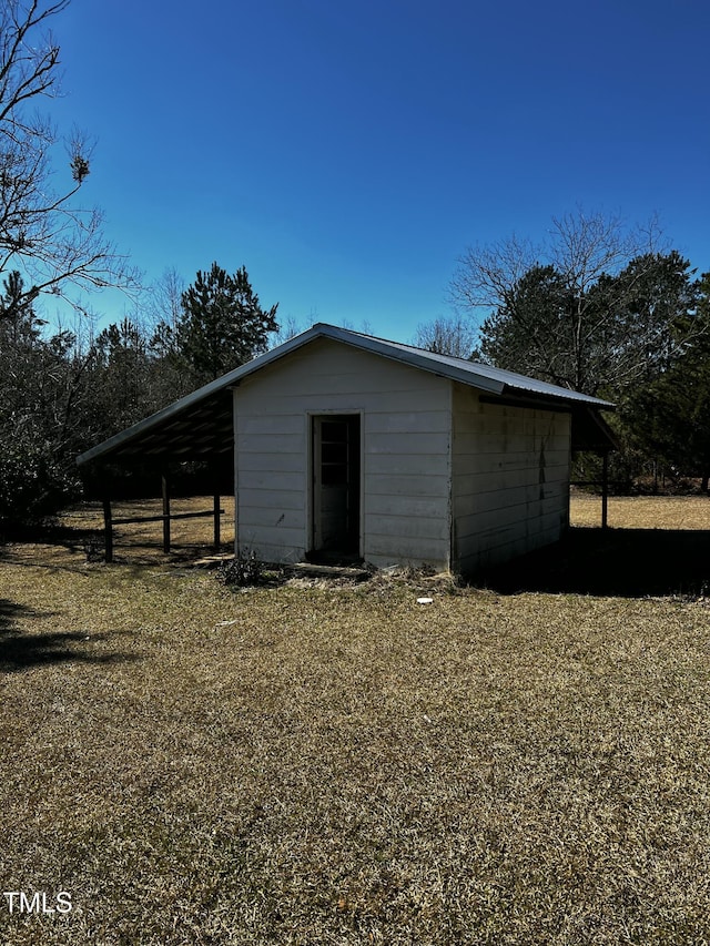 view of outdoor structure