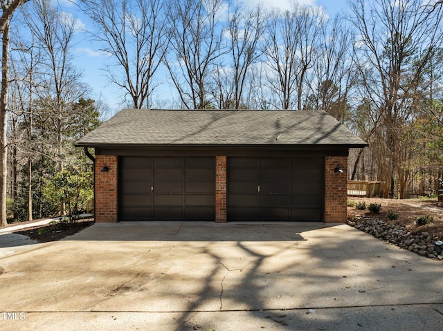 view of detached garage