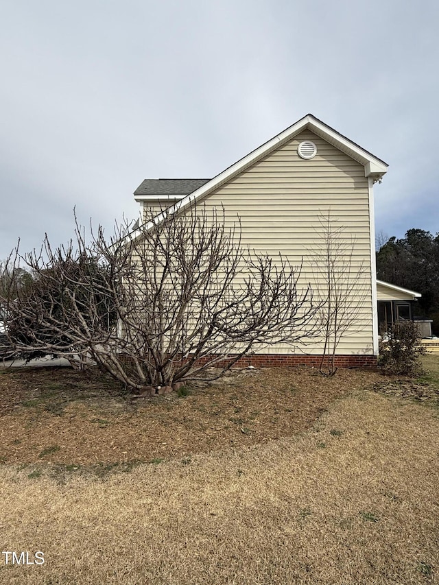 view of side of property