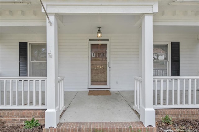 property entrance with a porch